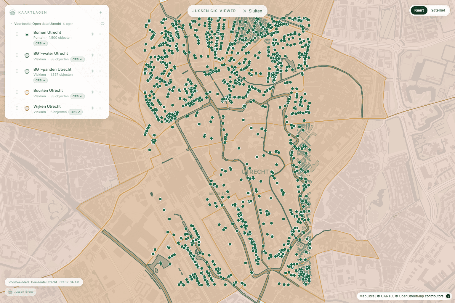 De Jussen GIS-viewer met open data van Utrecht: een kaart met 1.500 bomen, BGT-panden, water en wijkgrenzen naast een paneel met kaartlagen